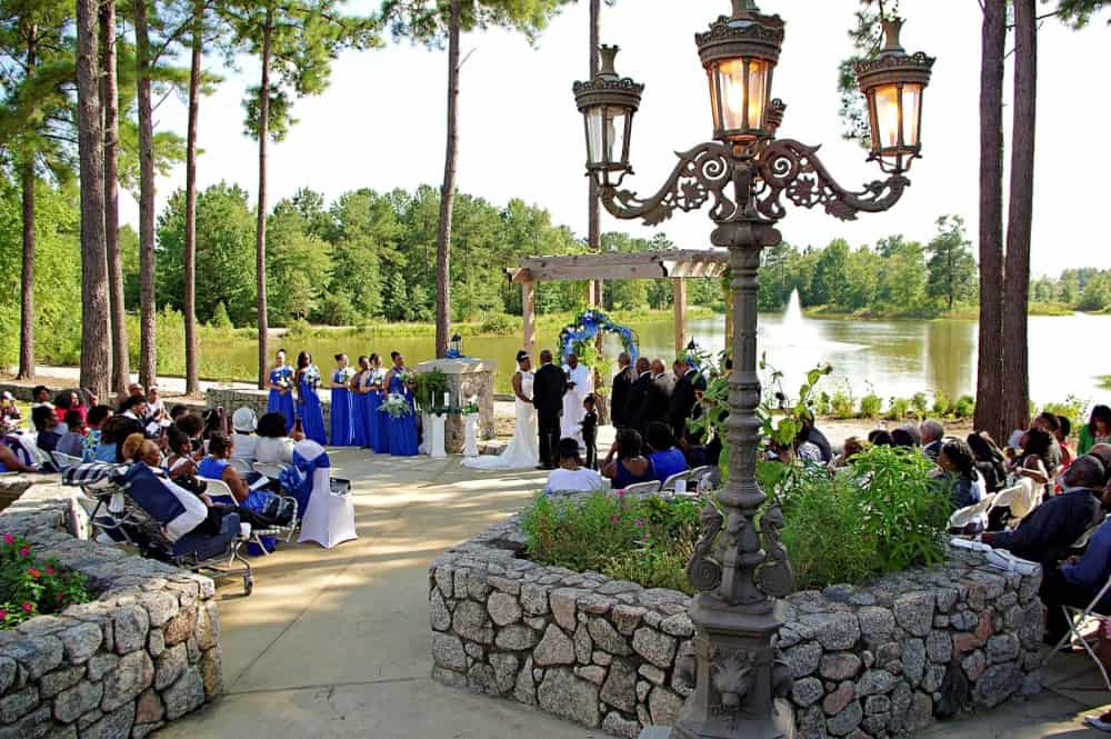 Lakeside-wedding-ceremony-at-Marianis-Venue-8-7-2048